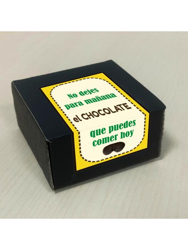 Caja de 8 Bombones Chocolate Puro Forma Pechos