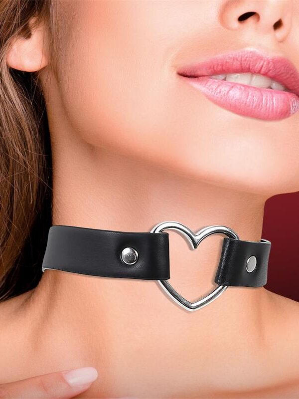 Collar con Corazón Tipo Choker Cuero Vegano Talla Única