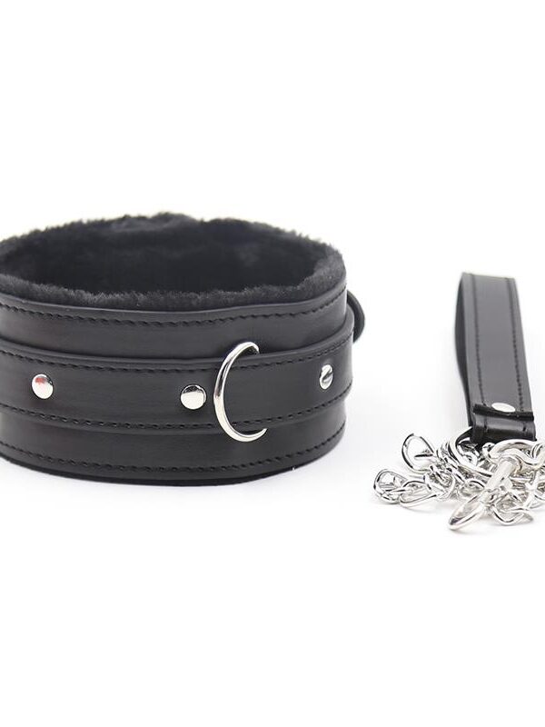 Collar con Correa de Metal Negro