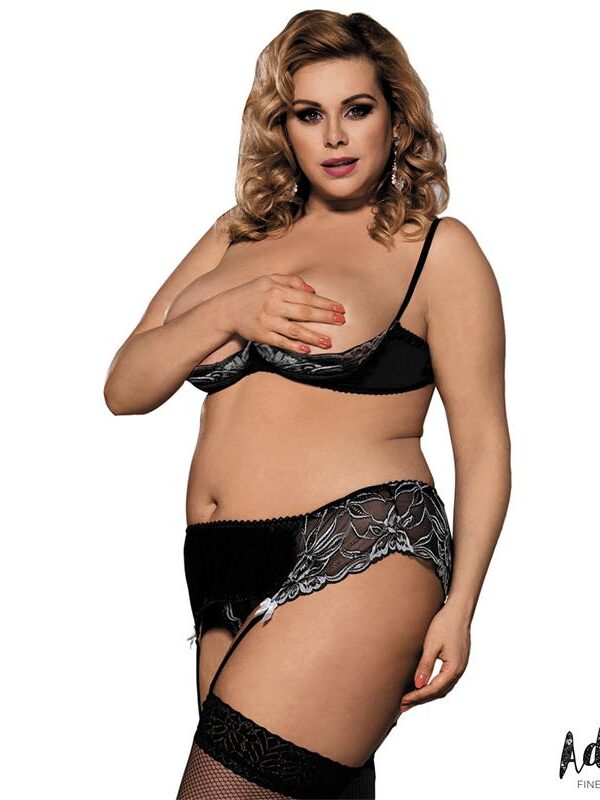 Ilia Set de Sujetador Abierto, Liguero y Tanga Talla 44-46